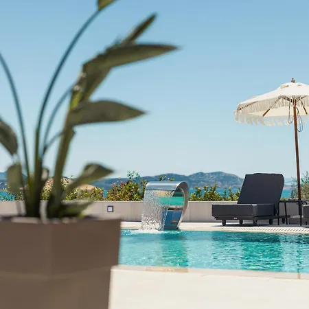 Remenata Apartment *