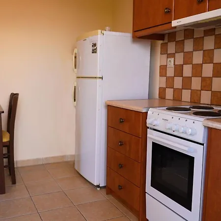 Remenata Daire Lixouri