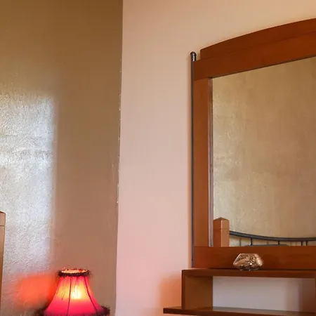 Remenata Apartament Lixouri